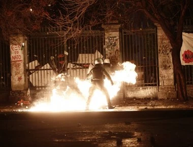 Αναβολή πήρε η δίκη των συλληφθέντων για τα επεισόδια στο Πολυτεχνείο